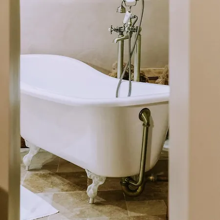 Maison Guy Отель типа 